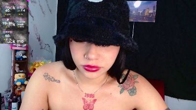 Sari__ webcam cam4 model stream image