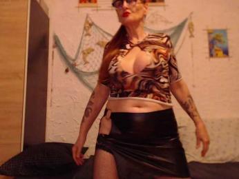 DIVASWAP webcam bongacams model stream image