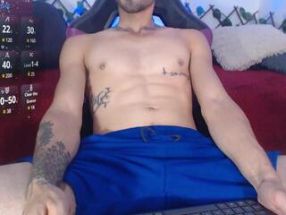 George Kingx webcam model stream image