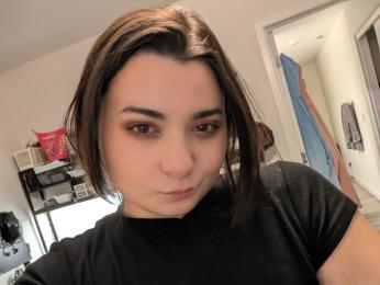 SashaMaroon webcam model stream image