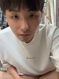 yutaro0211 webcam model stream image