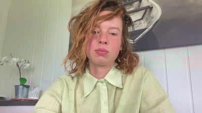 BettyGlow webcam model stream image