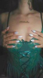 latinakira1 webcam model stream image