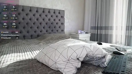 evy_miu webcam model stream image