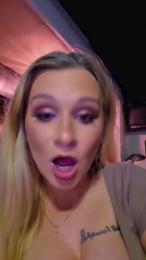 Softglammess webcam model stream image