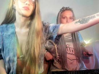 sweetpussys webcam bongacams model stream image