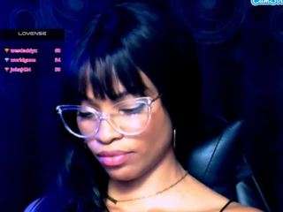 tiaramace webcam model stream image