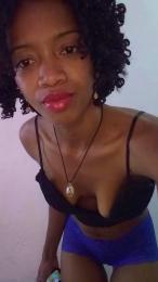 EmillieG webcam model stream image