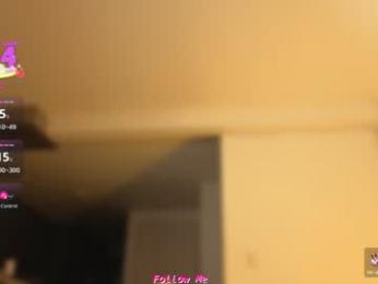 chloe_cooperr webcam model stream image