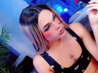 samiqueen01 webcam model stream image