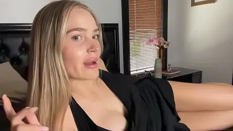 xo_madeline webcam model stream image