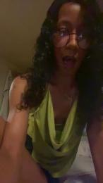 Mystikaa webcam model stream image