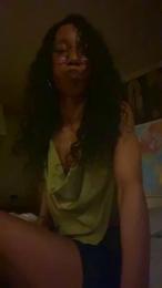 Mystikaa webcam model stream image