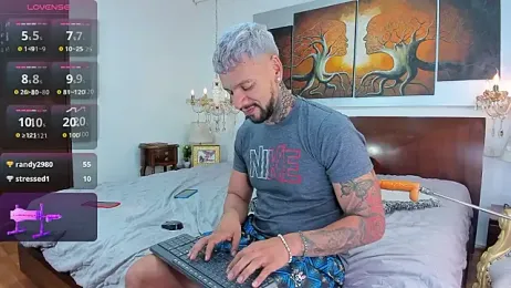 Valentiinoss webcam stripchat model stream image