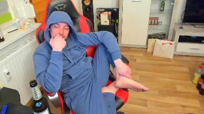 tonibiteen21 webcam model stream image