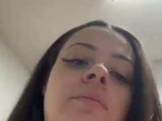 jadalovee webcam model stream image