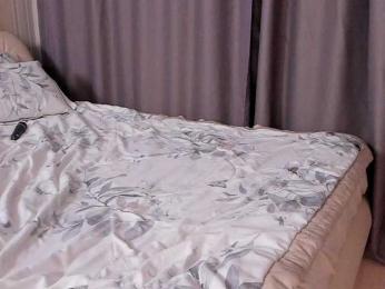 EvaSweet webcam model stream image