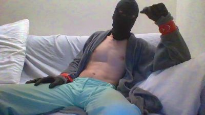 OmbraCremisi99 webcam model stream image