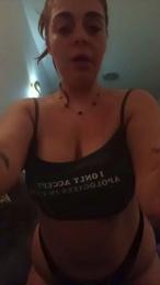 Coke9_ webcam model stream image