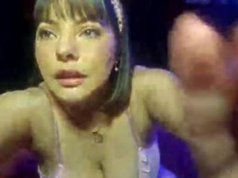 lilchicanbigbrute webcam model stream image