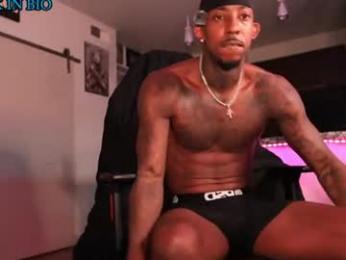 almightycnote webcam model stream image