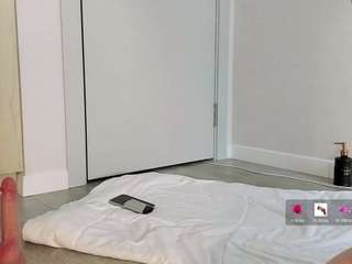 shahinya webcam camsoda model stream image