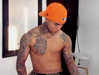 tyler_bell_ webcam model stream image