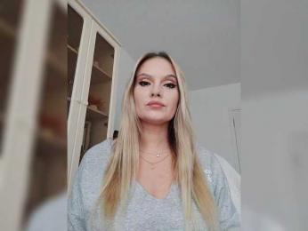 _SKYY_____ webcam model stream image