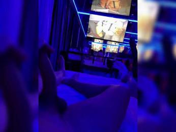 XaSeen webcam model stream image