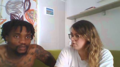 Room93x webcam model stream image