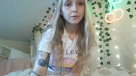 cherryflavorxx webcam stripchat model stream image