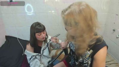 jinnbookkk webcam model stream image