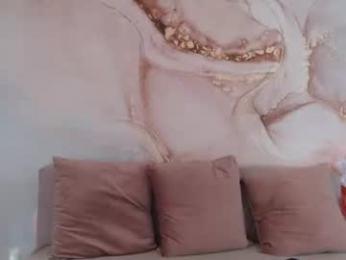1dream_magical webcam model stream image