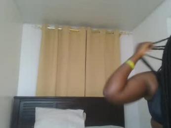 hot_petite1 webcam model stream image