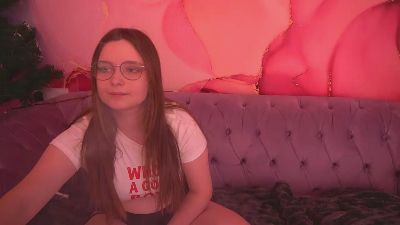 MagicPeachh webcam model stream image