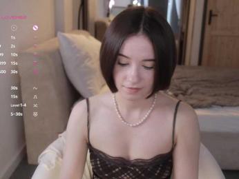 MissEssie webcam model stream image