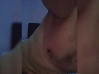 ElaGeo webcam bongacams model stream image