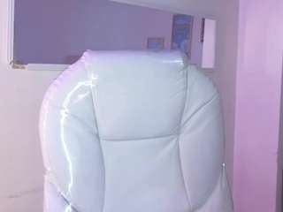 blue-hazel webcam model stream image