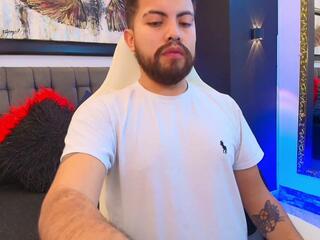 Lucca Mallard webcam model stream image