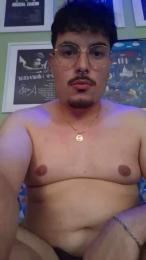 Nickpasy022 webcam model stream image