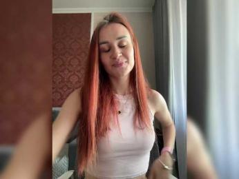 Aliice-Al webcam model stream image