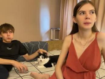 eveandrobert webcam chaturbate model stream image