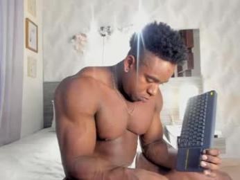 rogger_physique webcam model stream image