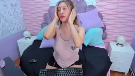 Lissa_Kim_ webcam model stream image
