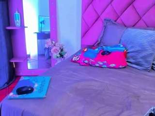 couplehornybigcocks webcam model stream image