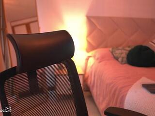 Marie Jonnes webcam flirt4free model stream image