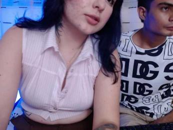 Steven-and-valeri webcam model stream image