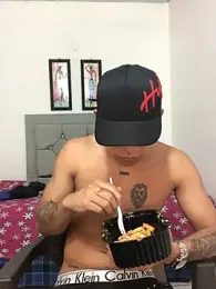 logannth webcam model stream image