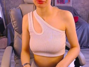 EmiliSkyy webcam model stream image