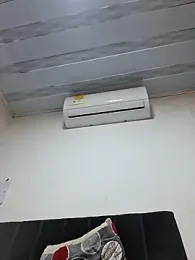 Liancy webcam model stream image